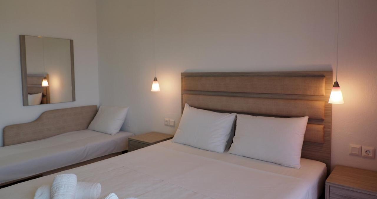 Valiant Sea Aparthotel Kриопиги Екстериор снимка